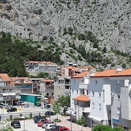 Apartment Max Omiš Exterior foto