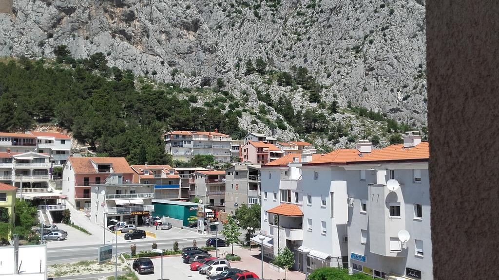 Apartment Max Omiš Exterior foto